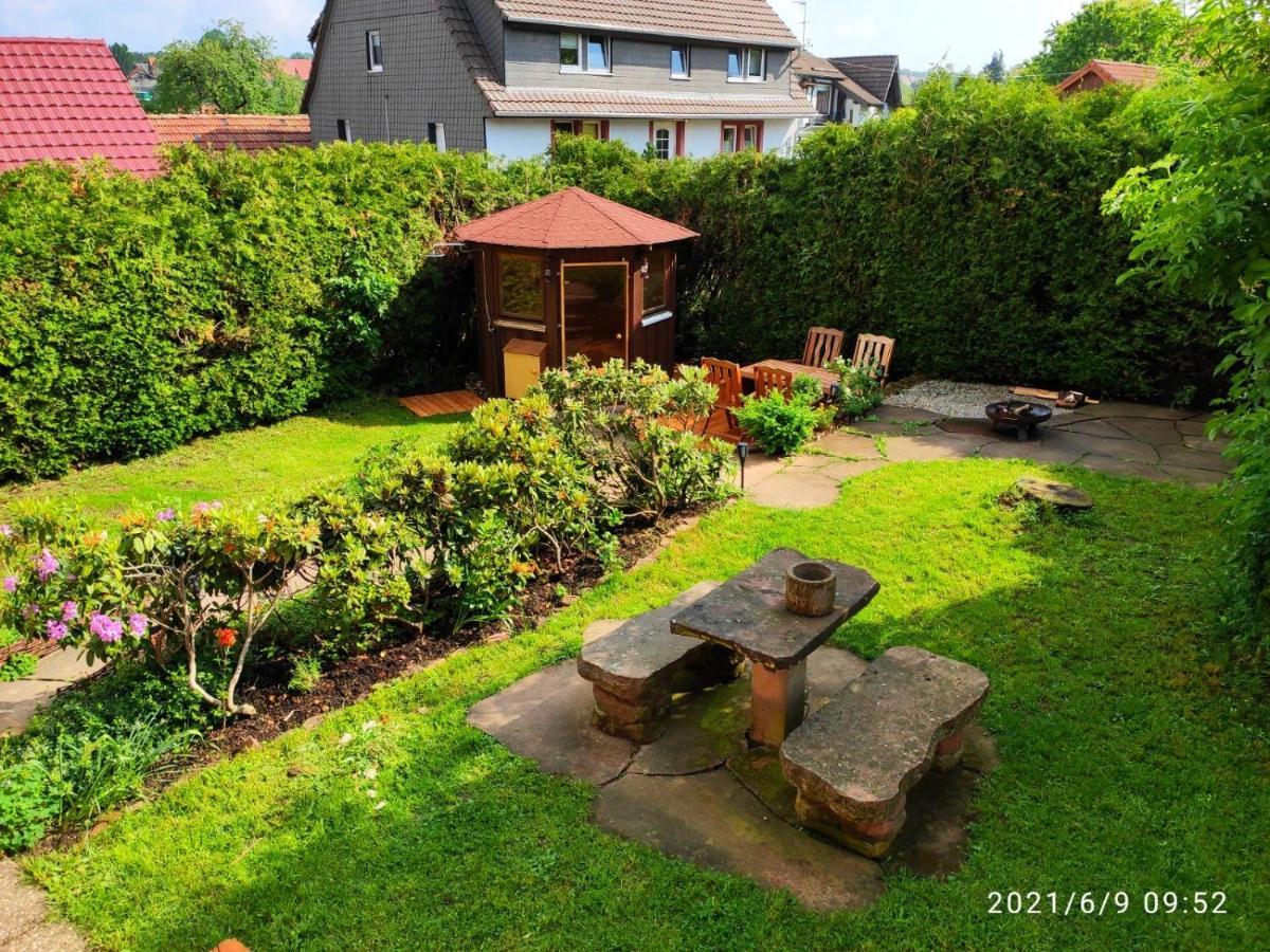 Ferienhaus Marre - Mit Grill, Feuerstelle Und Gartensauna Waldbrunn  Luaran gambar